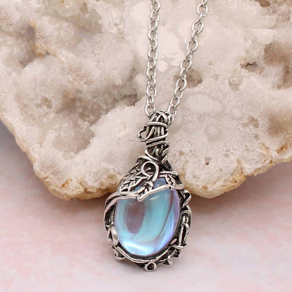 NEW ZAD women's iridescent glass drop necklace in silver